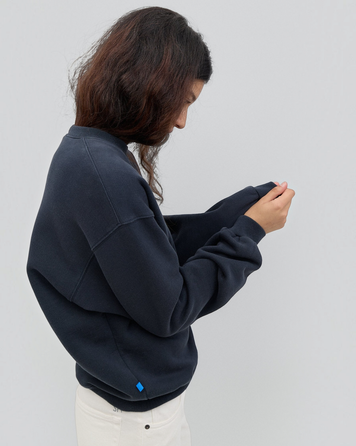 The Sweatshirt in Navy