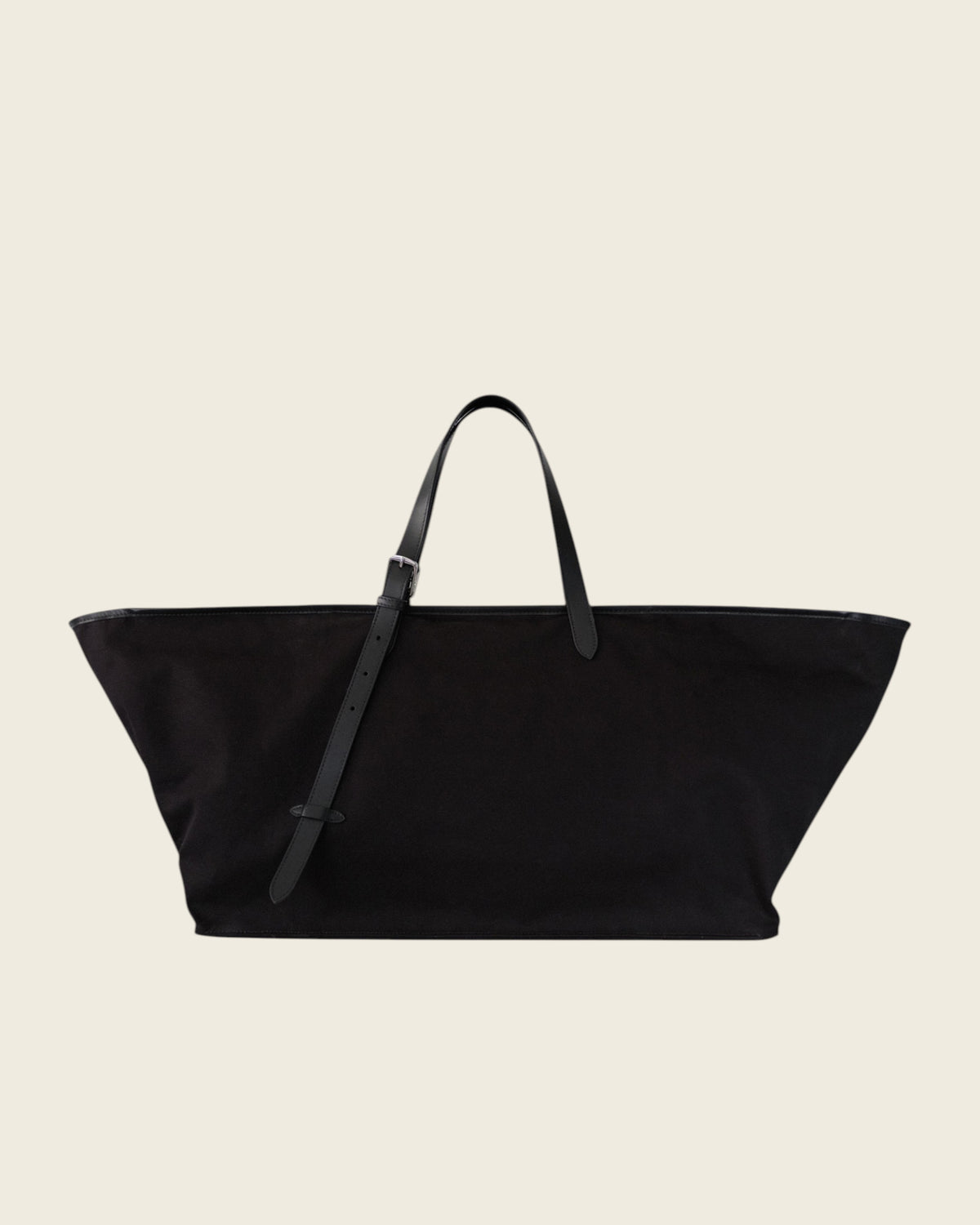 Leonora Weekend Canvas Carryall