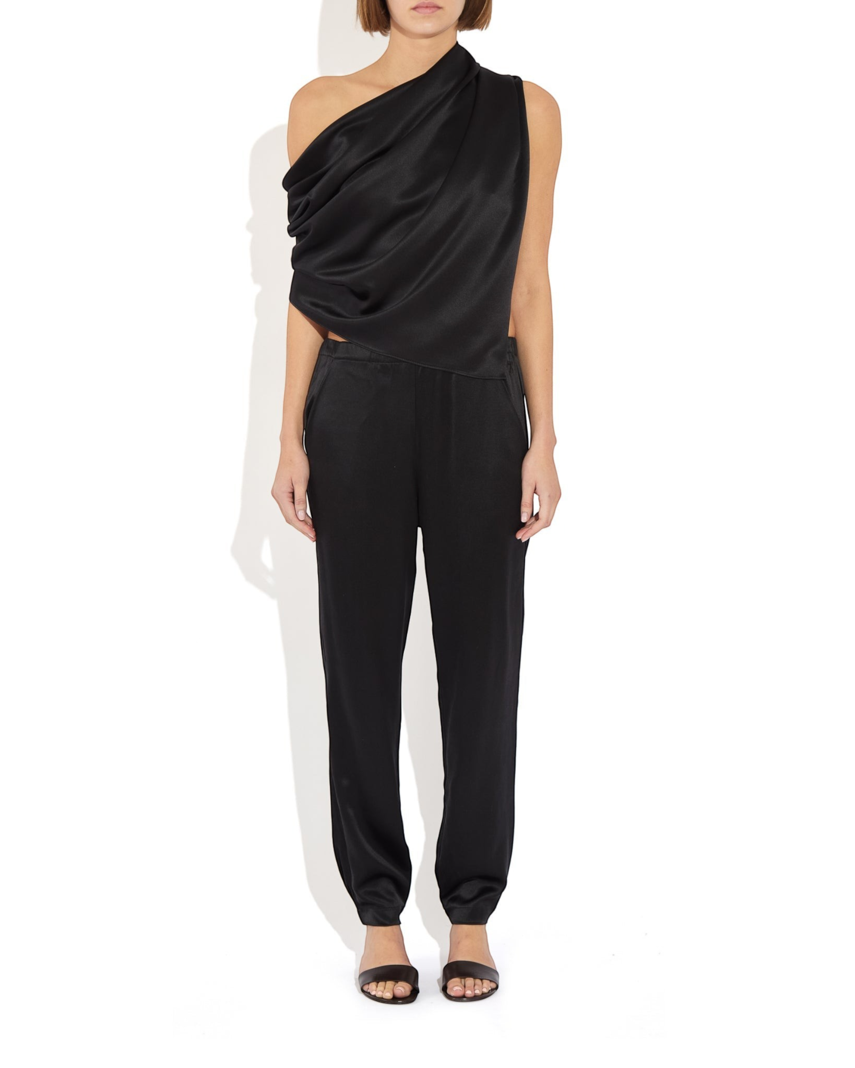Weldun Rebecca Jogger in black mulberry silk with a tapered leg, elastic cuffs, and a relaxed, fluid fit.