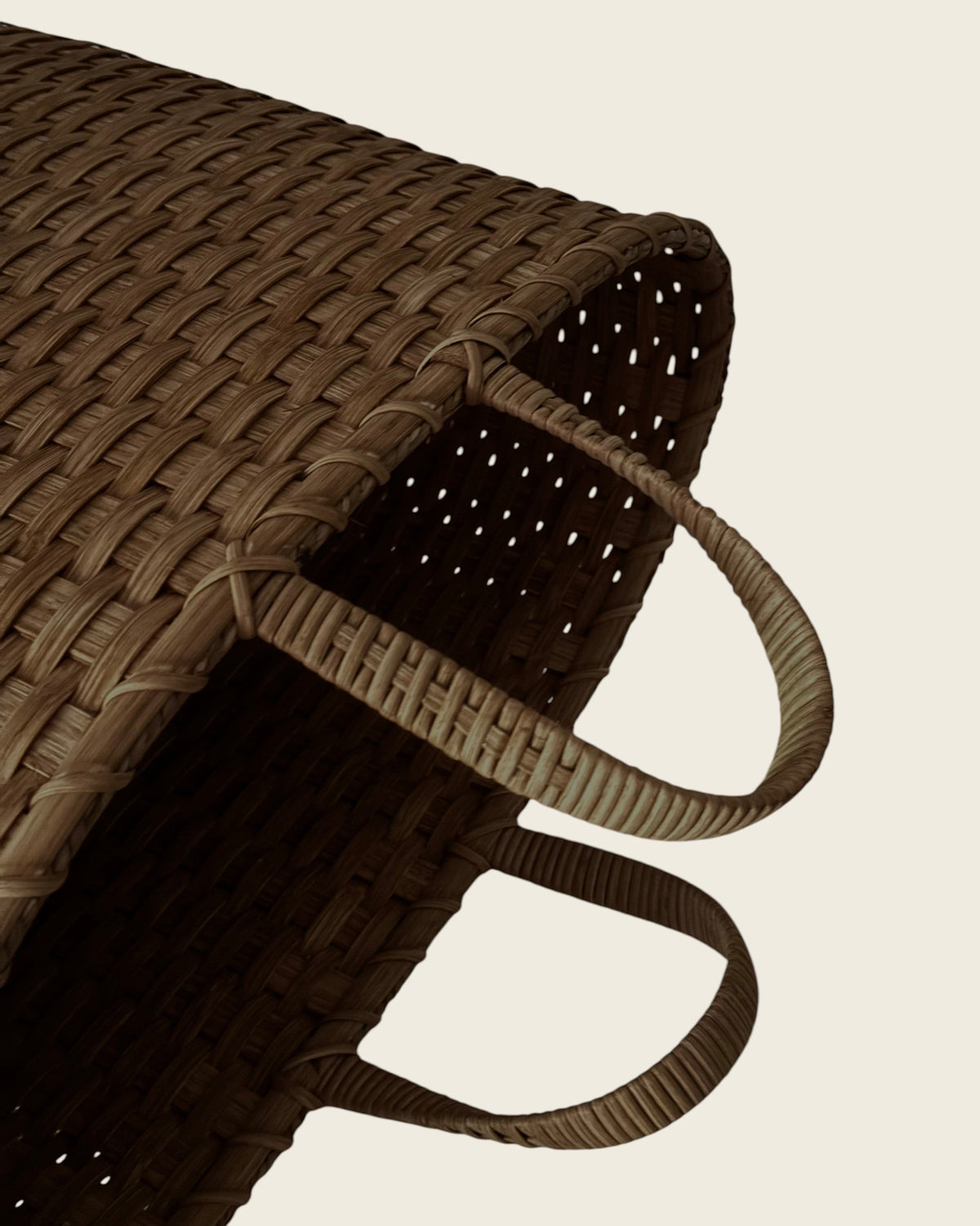 Weldun Big Shopper oversized brown rattan basket with sturdy woven handles for everyday use and travel.