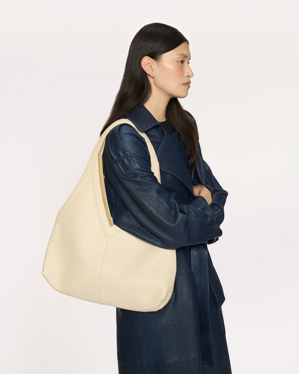 Soft M Tote - Chocolate