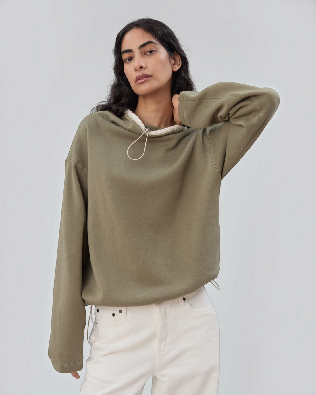 Rec Pullover in Army Green