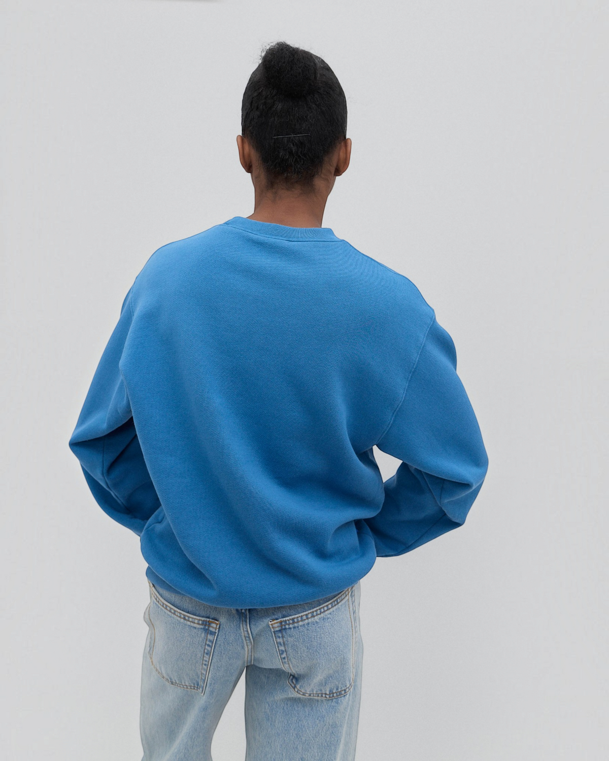 The Sweatshirt in Lake